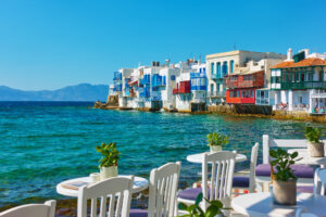 4️⃣ Yunanistan gayrimenkul sürecinde profesyonel destek, güçlü yatırım.